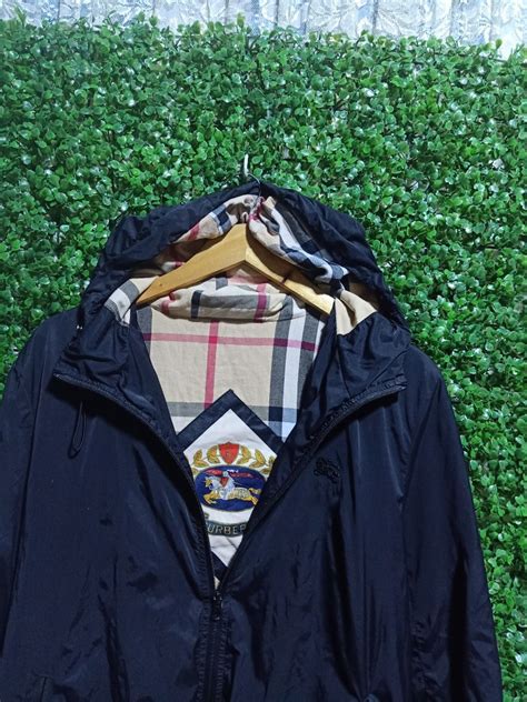 authentic burberry windbreaker.